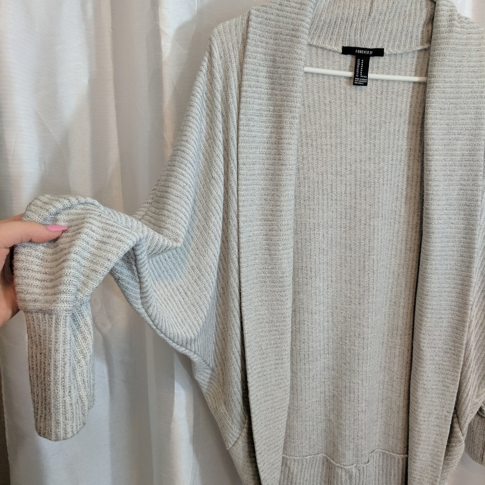 Cream Shrug Sweater | size M
